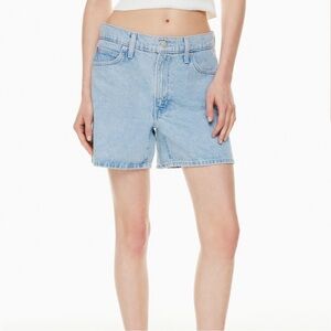 Sunday Best Mood Jean Short